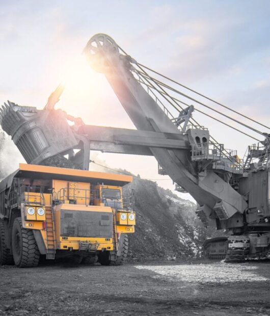 Industrial,Photo,,Heavy,Machinery,In,Open,Coal,Mine,During,Operations.